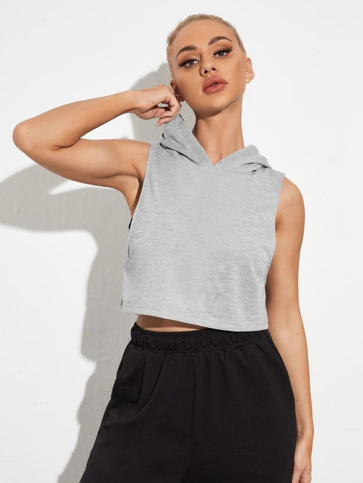 Ensemble Athleisure Gris Chiné - Crop Top à Capuche & Short Confort